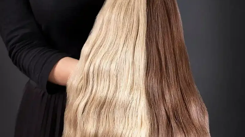 Mechas de mega hair em fita adesiva do Sistema Dermasilk™ com cabelo 100% humano